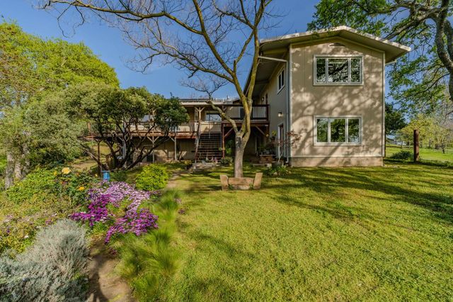 9032 Montero Rd, Valley Springs, CA 95252