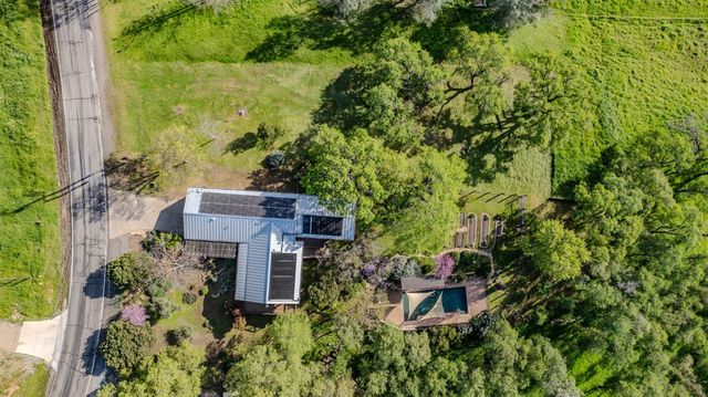 9032 Montero Rd, Valley Springs, CA 95252