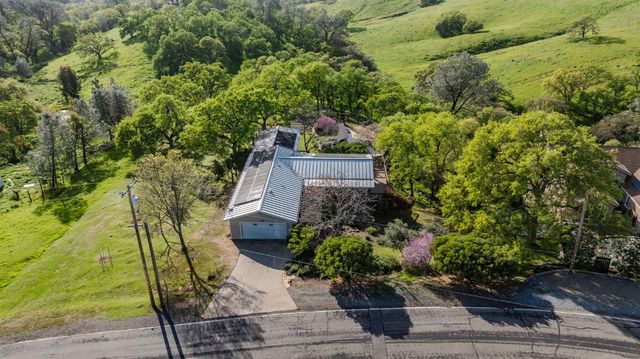 9032 Montero Rd, Valley Springs, CA 95252