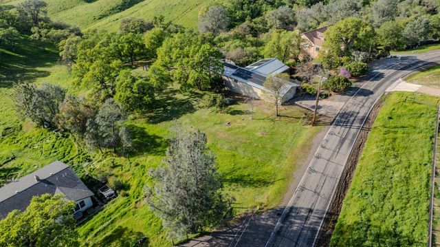9032 Montero Rd, Valley Springs, CA 95252