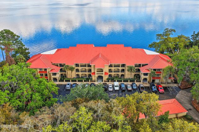 2099 WINTERBOURNE E 302, Orange Park, FL 32073