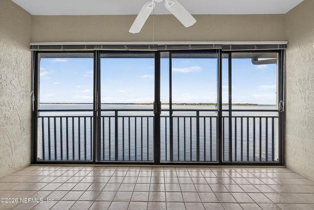 2099 WINTERBOURNE E 302, Orange Park, FL 32073