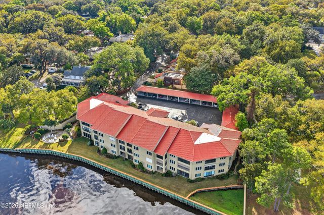 2099 WINTERBOURNE E 302, Orange Park, FL 32073