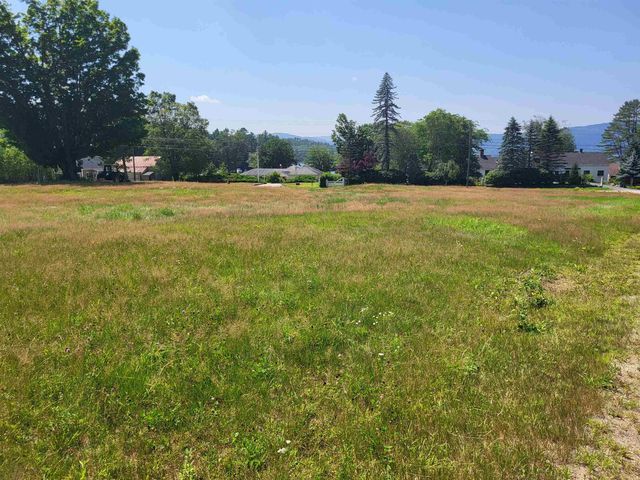 1830 Lake Street, Bristol, NH 03222