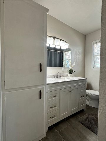 723 Santa Barbara Dr, Kingsville, TX 78363