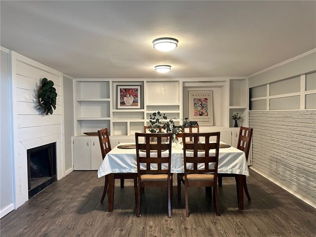 723 Santa Barbara Dr, Kingsville, TX 78363