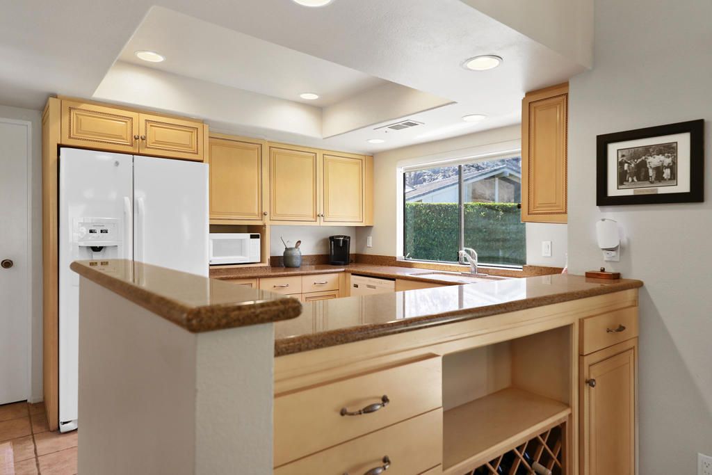 Image 14 of property listing at 46516 Arapahoe Drive, Indian Wells, CA 92210
