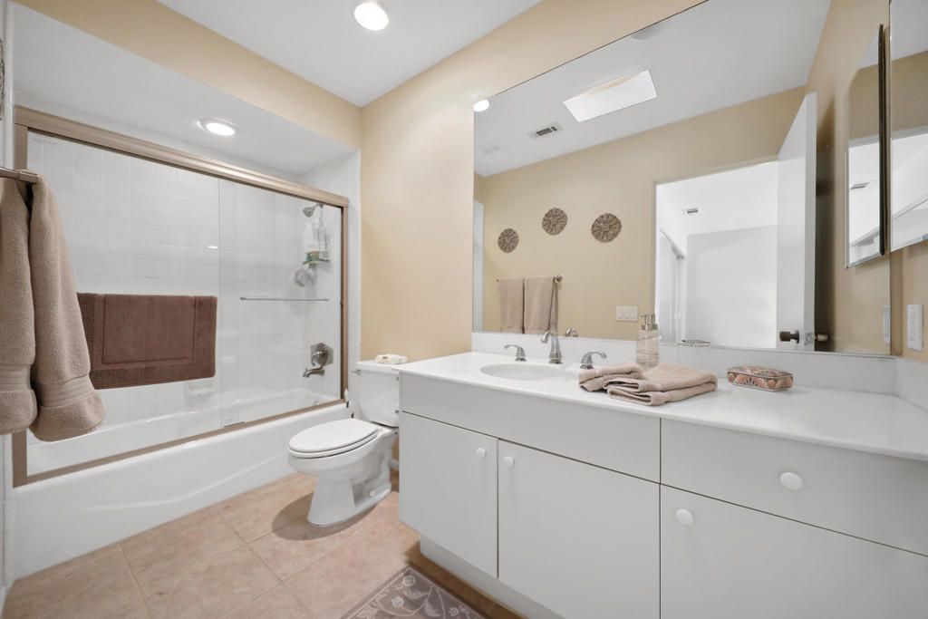 Image 28 of property listing at 46516 Arapahoe Drive, Indian Wells, CA 92210