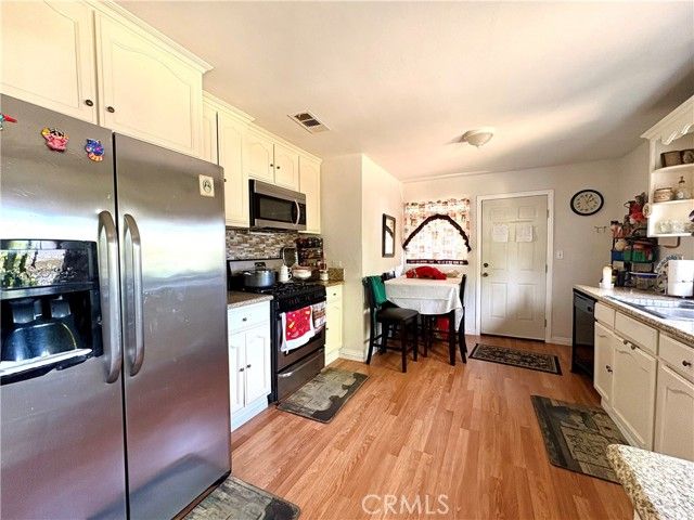 1508 E Queensdale, Compton, CA 90221