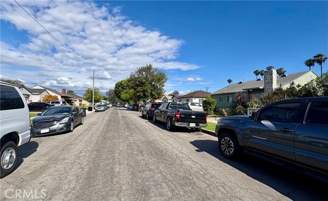 1508 E Queensdale, Compton, CA 90221