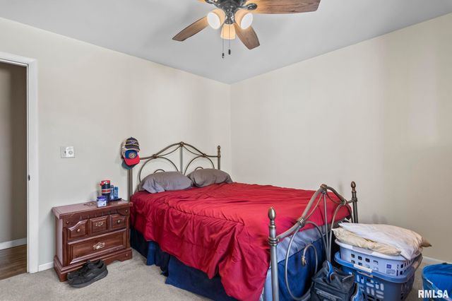 2101 Henley Road, Springfield, IL 62702