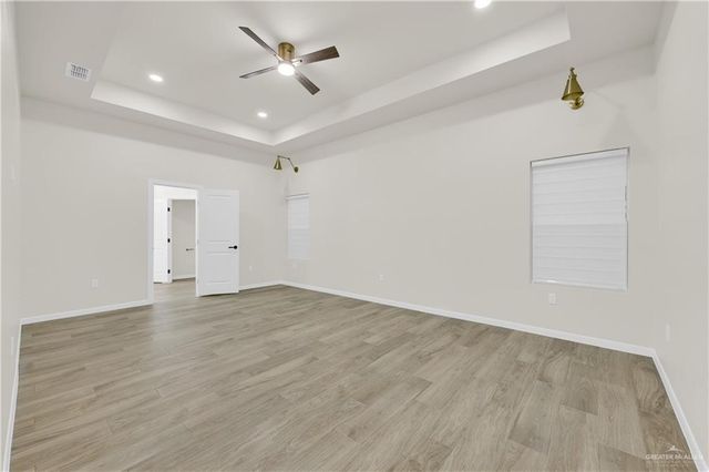 8015 N 48th Lane, Mcallen, TX 78504