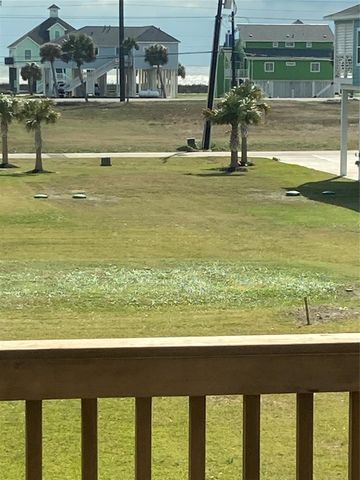 18307 Warrior Road, Galveston, TX 77554