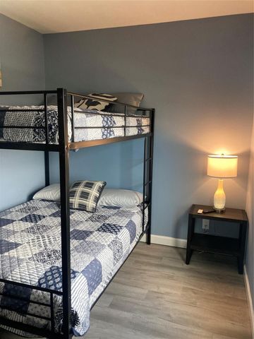 18307 Warrior Road, Galveston, TX 77554