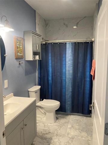 18307 Warrior Road, Galveston, TX 77554