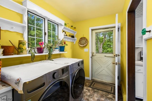 183 Eyland Ave, Roxbury Twp., NJ 07876