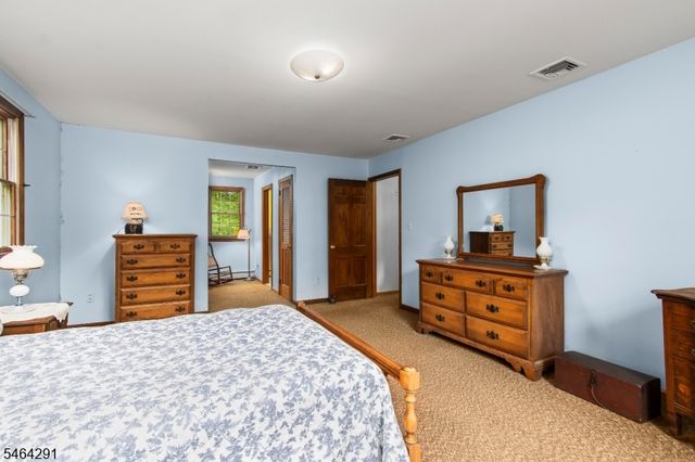 183 Eyland Ave, Roxbury Twp., NJ 07876