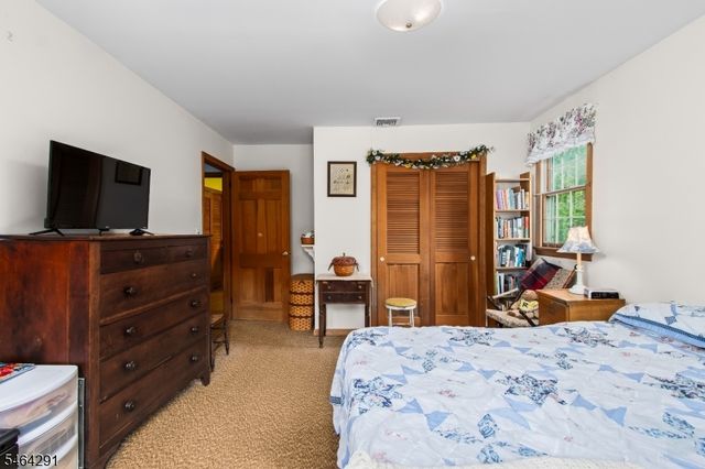 183 Eyland Ave, Roxbury Twp., NJ 07876