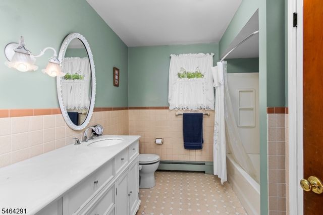 183 Eyland Ave, Roxbury Twp., NJ 07876
