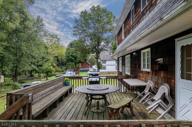 183 Eyland Ave, Roxbury Twp., NJ 07876