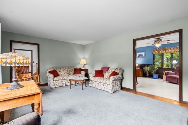 183 Eyland Ave, Roxbury Twp., NJ 07876