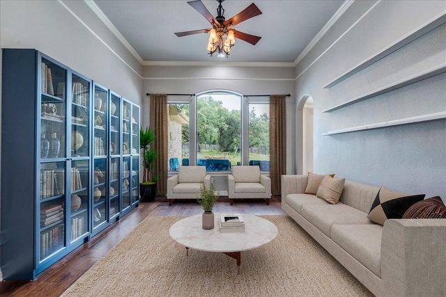 103 Silverstone DR, Georgetown, TX 78633