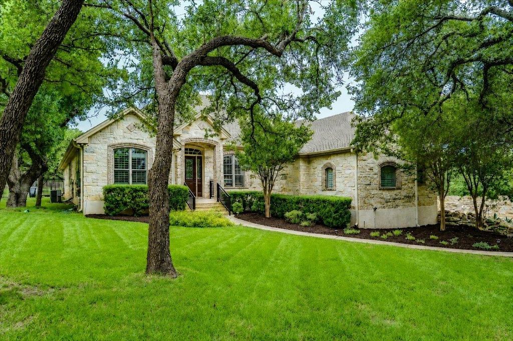 103 Silverstone DR, Georgetown, TX 78633