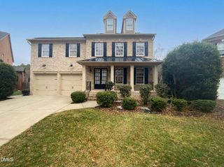 213 Cross Oaks Place, Holly Springs, NC 27540