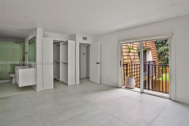 2161 Orange Grove Dr A-9, Davie, FL 33324