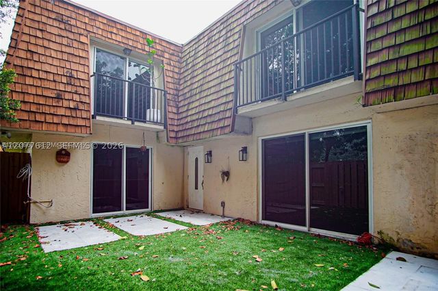 2161 Orange Grove Dr A-9, Davie, FL 33324