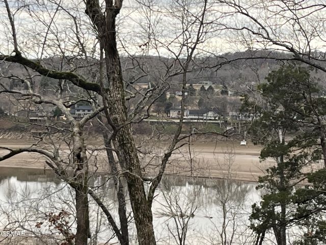 1516 Waterford, Newport, TN 37821