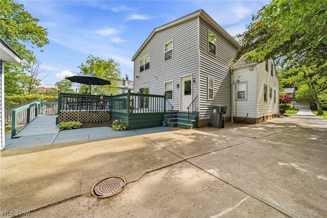 852 Englewood Road, Cleveland Heights, OH 44121
