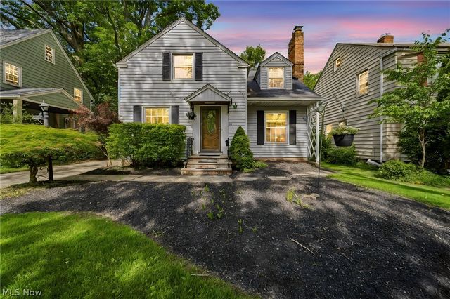 852 Englewood Road, Cleveland Heights, OH 44121