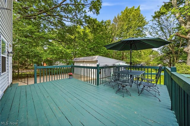 852 Englewood Road, Cleveland Heights, OH 44121