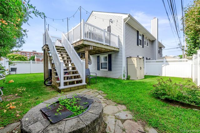 108 Neptune Boulevard Upper, Long Beach, NY 11561