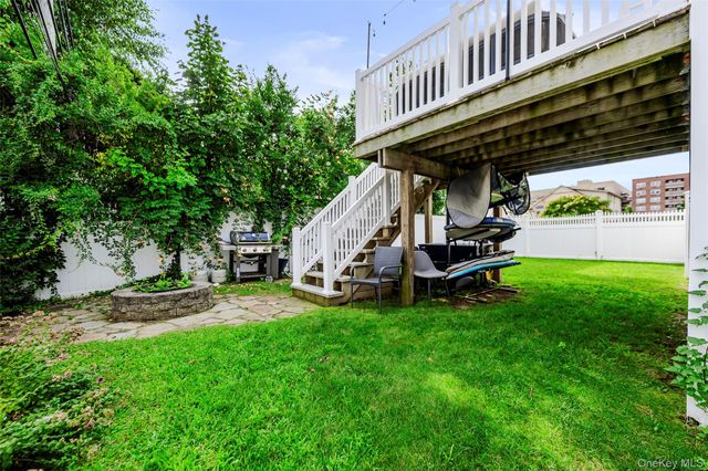 108 Neptune Boulevard Upper, Long Beach, NY 11561