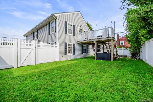 108 Neptune Boulevard Upper, Long Beach, NY 11561