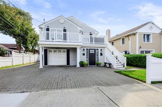 108 Neptune Boulevard Upper, Long Beach, NY 11561