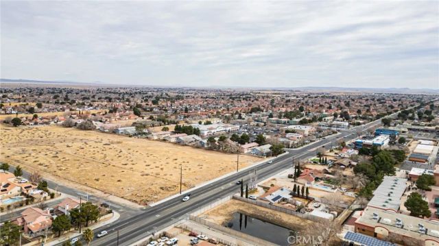 751 E K, Lancaster, CA 93535