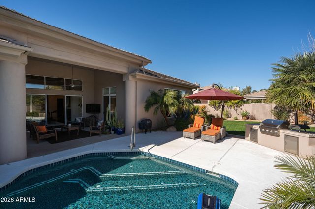 7124 E FOOTHILL Drive, Paradise Valley, AZ 85253