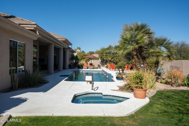 7124 E FOOTHILL Drive, Paradise Valley, AZ 85253