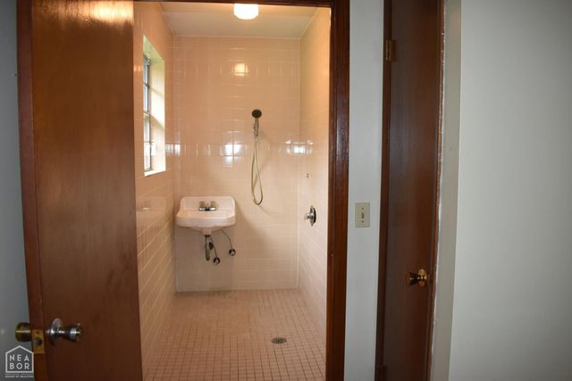 292 County Road 320, Jonesboro, AR 72401