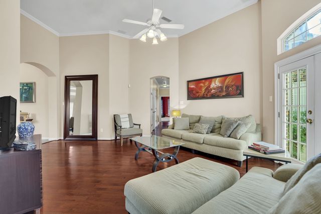 2630 Lakeforest Court, Dallas, TX 75214