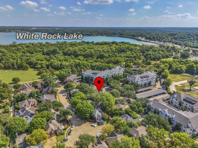 2630 Lakeforest Court, Dallas, TX 75214