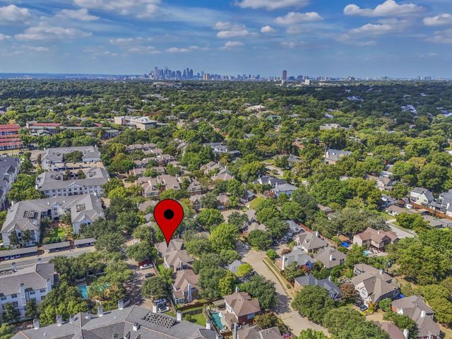 2630 Lakeforest Court, Dallas, TX 75214