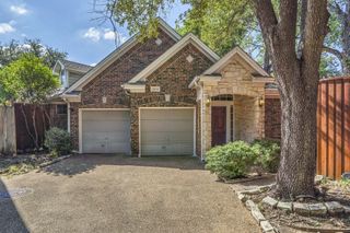 2630 Lakeforest Court, Dallas, TX 75214