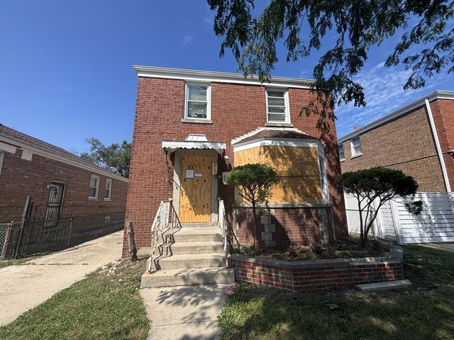 2752 W 83rd Street, Chicago, IL 60652