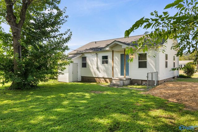 1824 Oakwood Avenue NE, Huntsville, AL 35811
