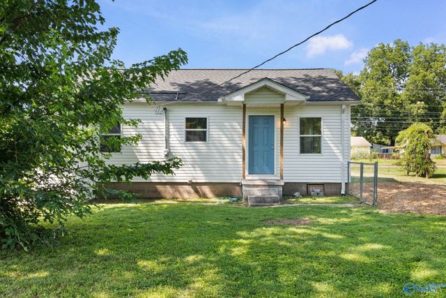 1824 Oakwood Avenue NE, Huntsville, AL 35811