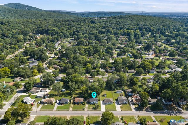 1824 Oakwood Avenue NE, Huntsville, AL 35811
